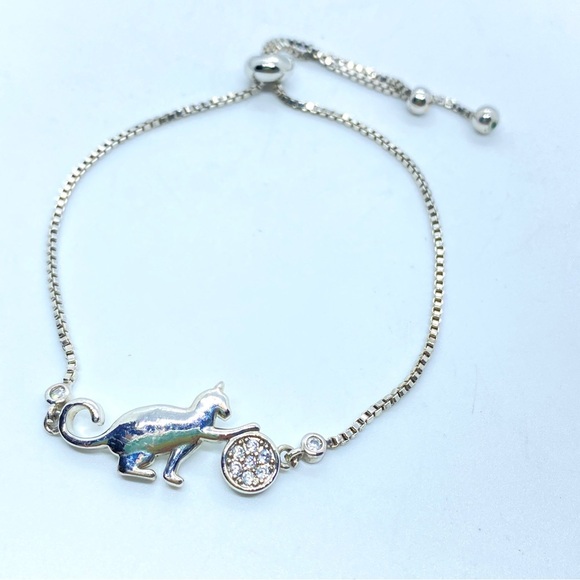 Cat Slider Bracelet Silver Tone Stainless Steel Cat with Rhinestone Yarn Ball - Picture 1 of 4
